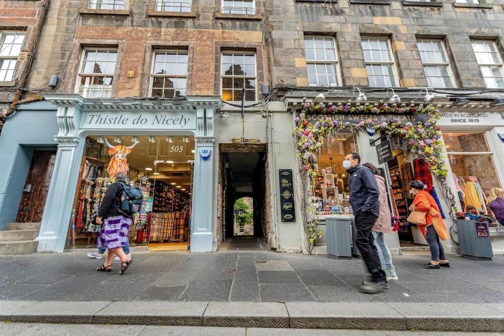 Boutique Modern Royal Mile Apartment Sleeps 4 Edinburgh Kültér fotó