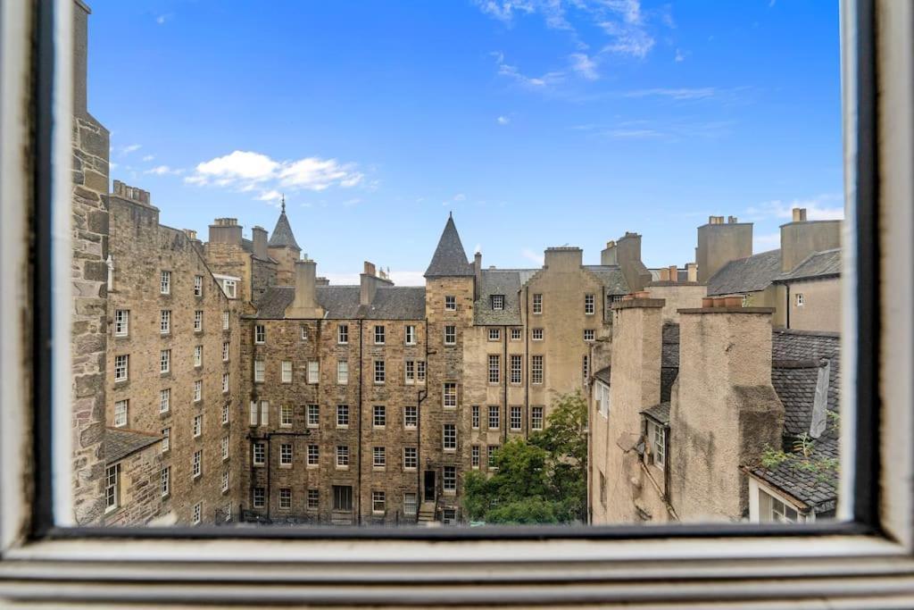Boutique Modern Royal Mile Apartment Sleeps 4 Edinburgh Kültér fotó